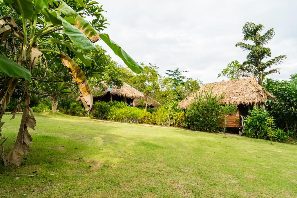 Rabbit Bungalow Koh Phayam Esterno foto