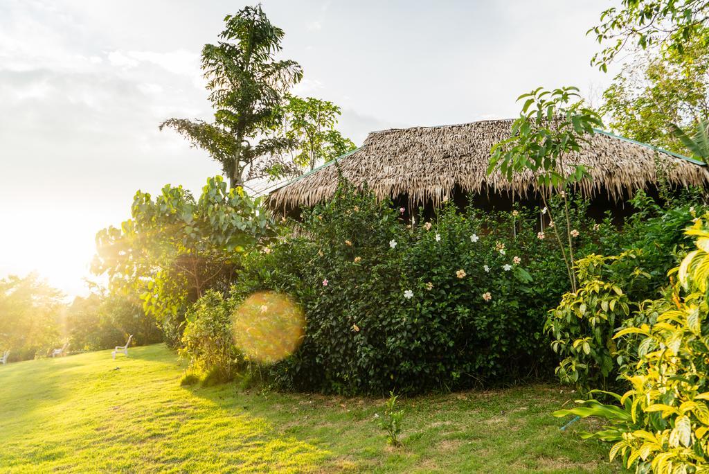 Rabbit Bungalow Koh Phayam Esterno foto