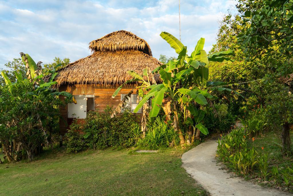 Rabbit Bungalow Koh Phayam Esterno foto